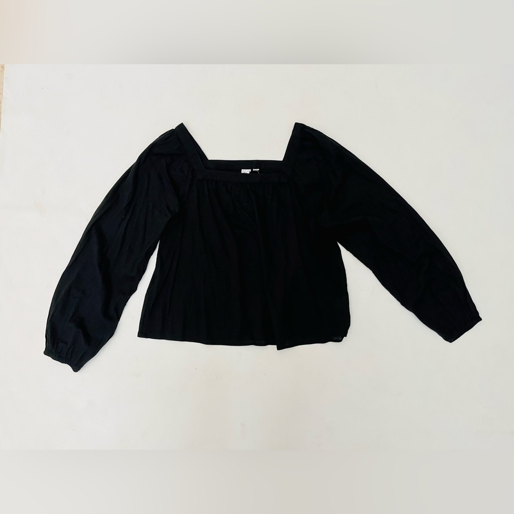 New with tags womens black Gap square neck long sleeve loose fit top size med